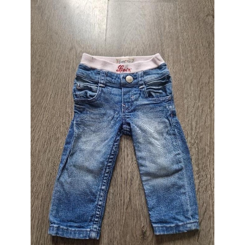 Jeans Levi's TAILLE 6 mois
